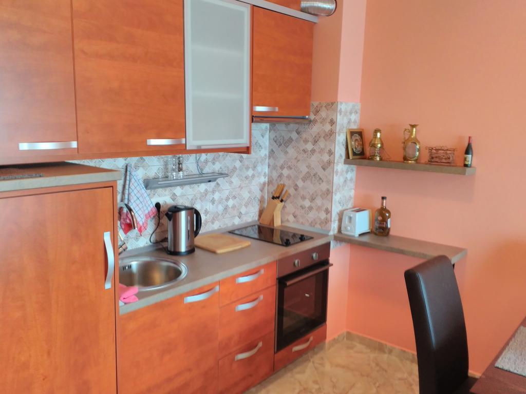 Apartment Sea Space Dobra Voda Exteriér fotografie
