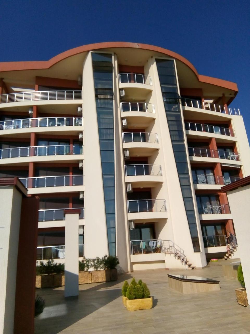 Apartment Sea Space Dobra Voda Exteriér fotografie